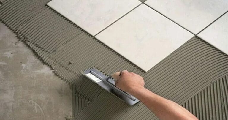 Πλακάκι ή laminate;